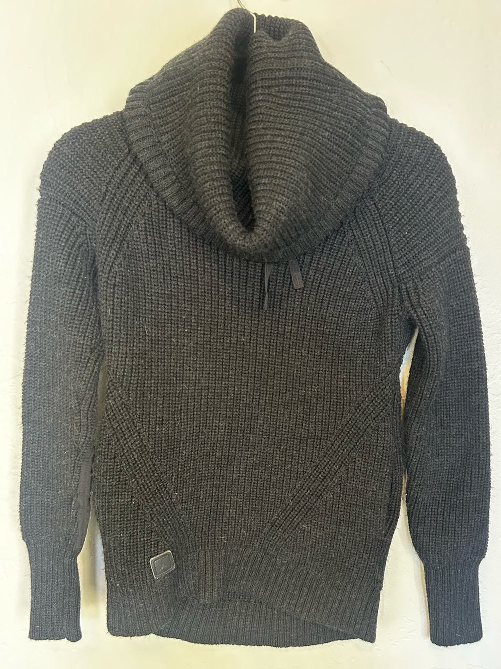 Triple Aught Design TAD Vesper Merino Wool Cowl Hood Sweater Black S